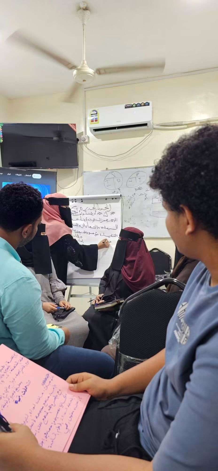 جلسة في عدن تناقش آليات مواجهة خطاب الكراهية والمناطقية وتعزيز التحقق الرقمي