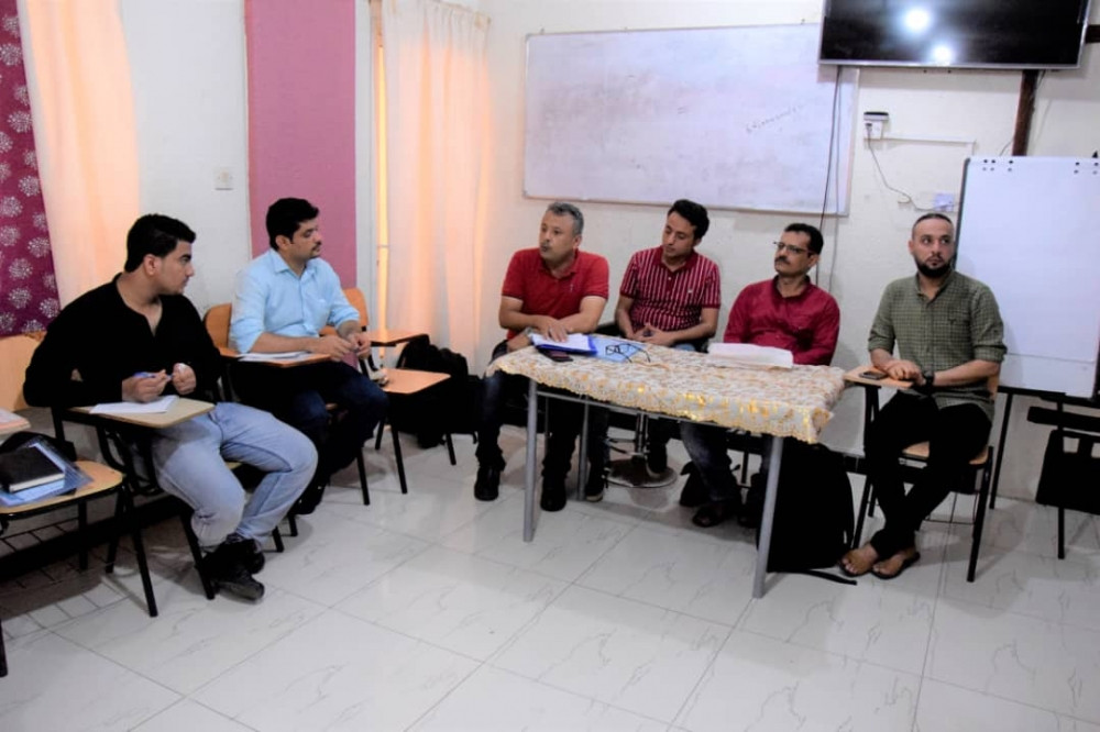 نظتمها البيئة والقانون بالتعاون مع مؤسسة فريدريش إيبرت.. ورشة تدريبية بعنوان " الصحافة الاستقصائية " بعدن