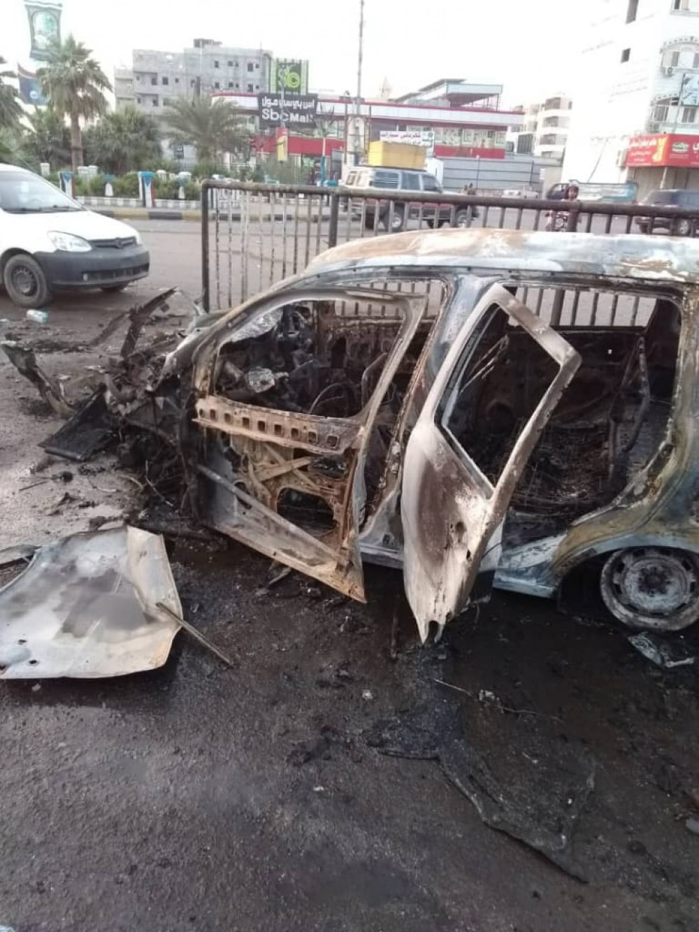 قيادة القطاع الثامن حزام أمني توضح ملابسات حادثة تفجير عبوة ناسفة استهدفت نقطة أمنية بمديرية الشيخ عثمان