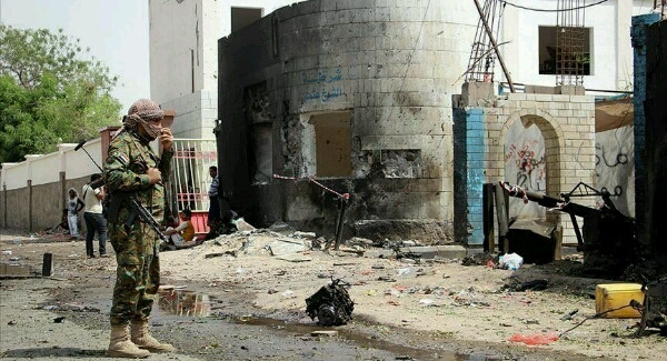 تصعيد كبير في ”الحديدة“ ومصادر تؤكد مصرع العشرات من مليشيا الحوثي