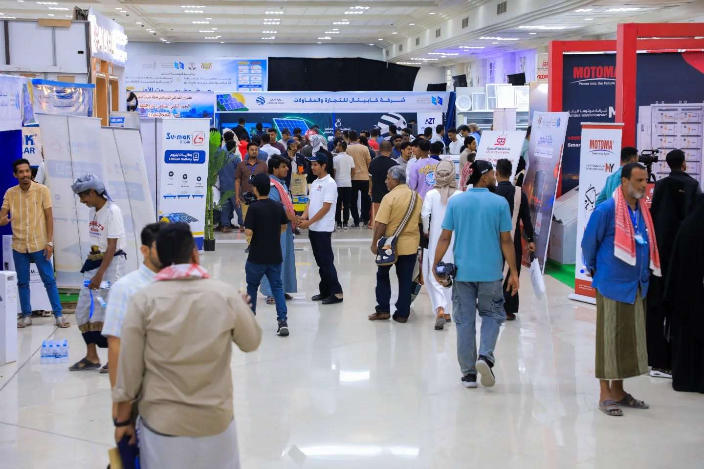 حضرموت تحتضن انطلاقة “معرض حضرموت الأول للطاقة الشمسية والمتجددة” بتنظيم ميرا للخدمات اللوجستية ورعاية رسمية رفيعة